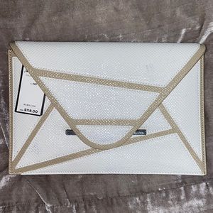 BCBGMAXAZRIA Harlow Clutch